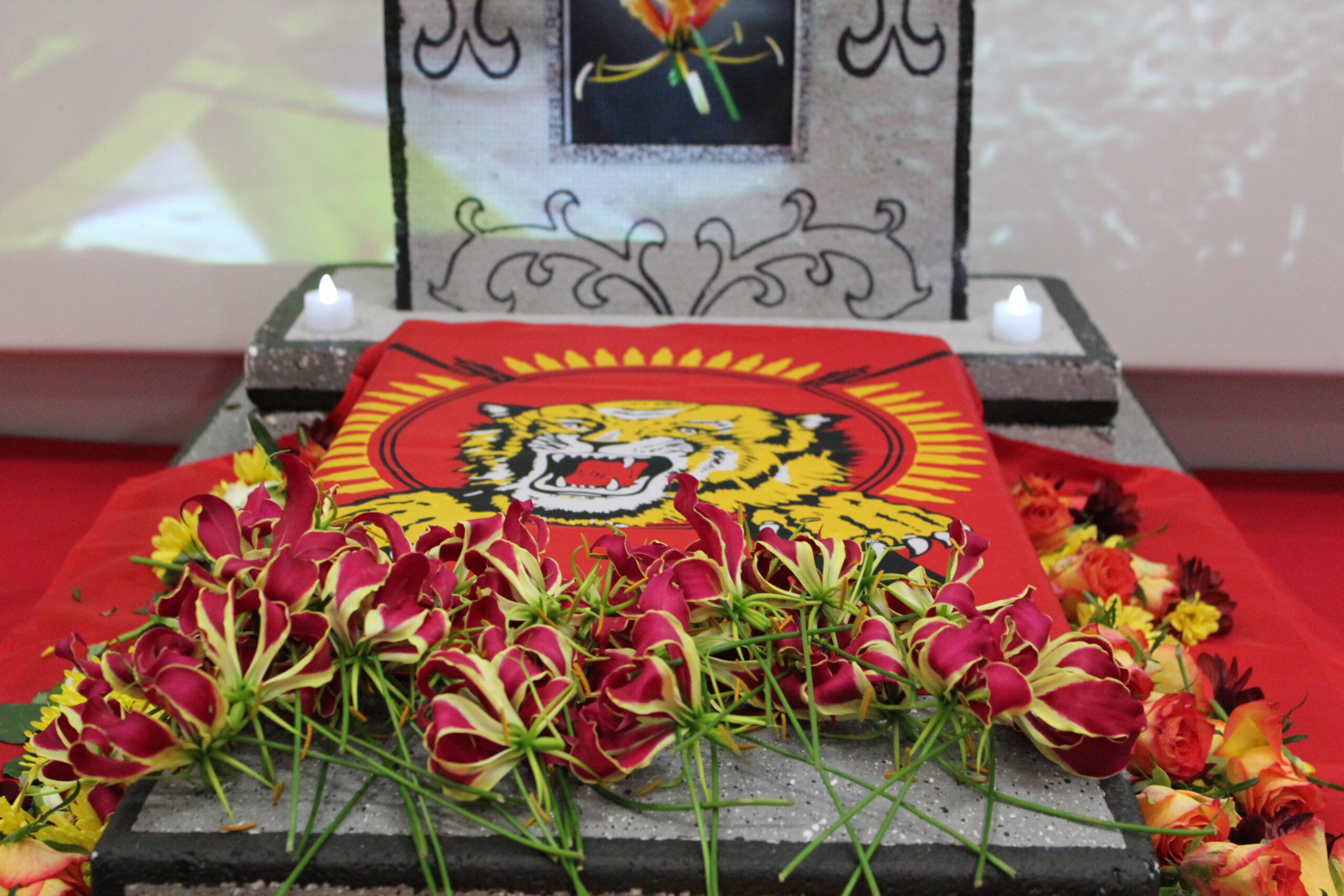 சூரிய தேவனின் வேருகளே….